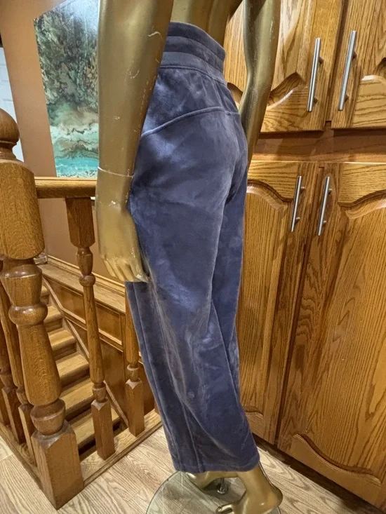 lululemon athletica Wide Leg Plush Pants in Charcoal Gray - Picture 11 of 12